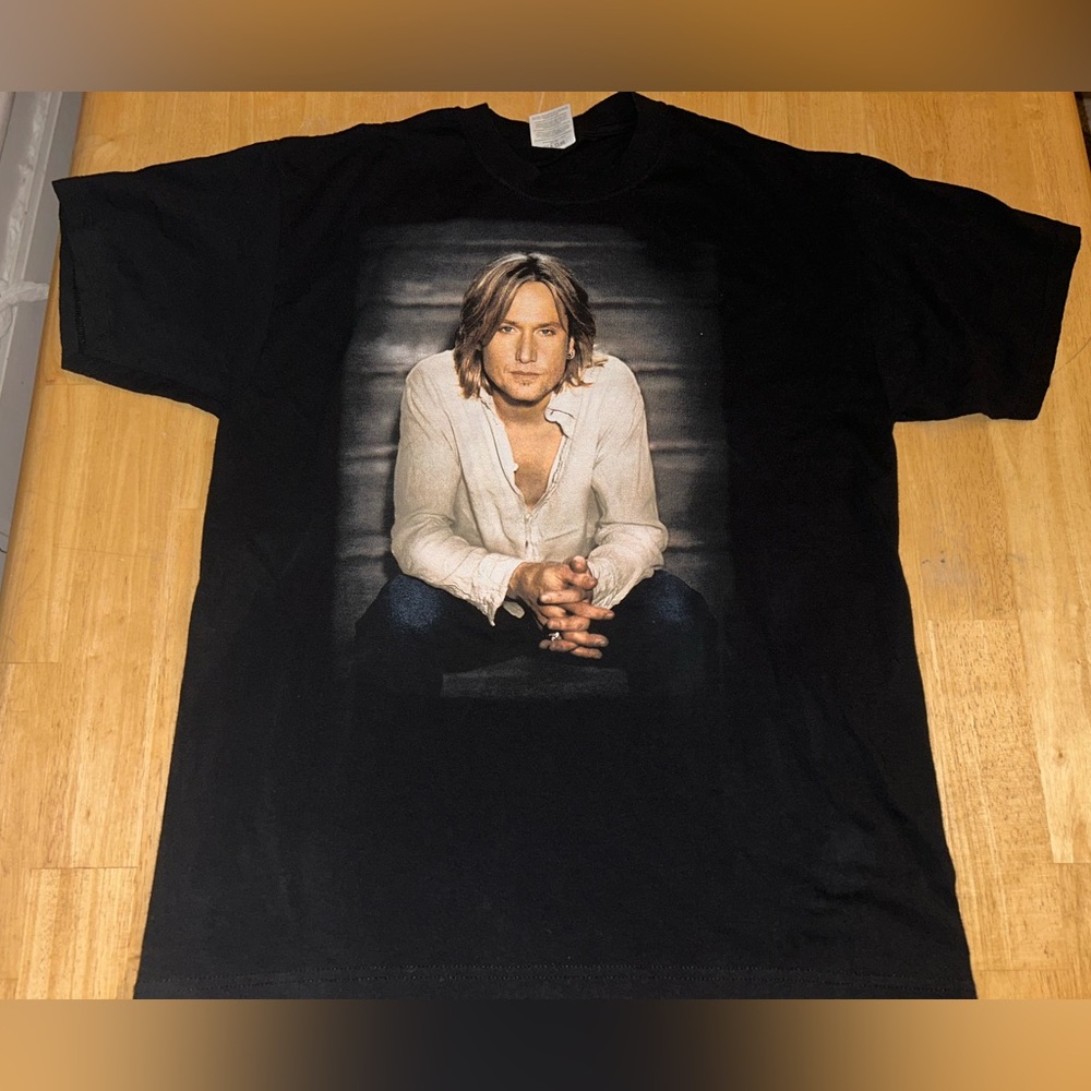 Keith Urban concert tour tshirt country music men’s L vintage believe its ‘03